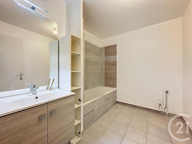 Appartement F3 à louer - 3 pièces - 57.86 m2 - EGLY - 91 - ILE-DE-FRANCE - Century 21 Agence Prévost