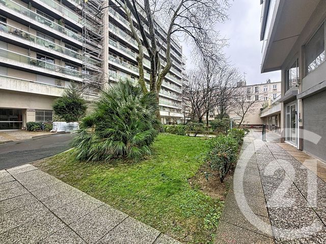 Appartement F1 à vendre - 1 pièce - 26.6 m2 - PARIS - 75011 - ILE-DE-FRANCE - Century 21 Agence Prévost