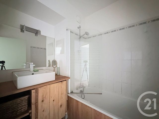 Appartement F2 à vendre - 2 pièces - 45.57 m2 - VIRY CHATILLON - 91 - ILE-DE-FRANCE - Century 21 Agence Prévost