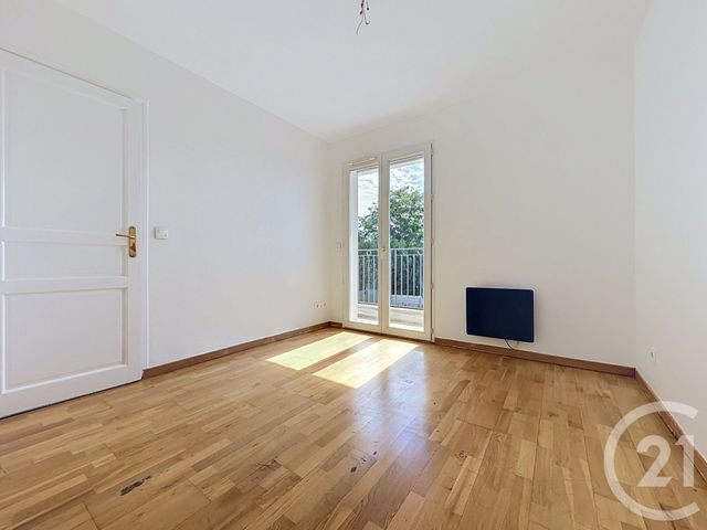 Appartement F2 à louer - 2 pièces - 35.16 m2 - STE GENEVIEVE DES BOIS - 91 - ILE-DE-FRANCE - Century 21 Agence Prévost