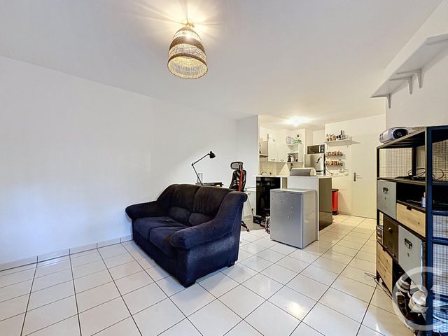Appartement F2 à louer ST PIERRE DU PERRAY