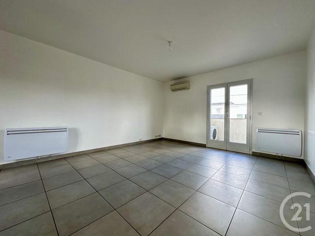 Appartement F3 à louer - 3 pièces - 55.26 m2 - STE GENEVIEVE DES BOIS - 91 - ILE-DE-FRANCE - Century 21 Agence Prévost