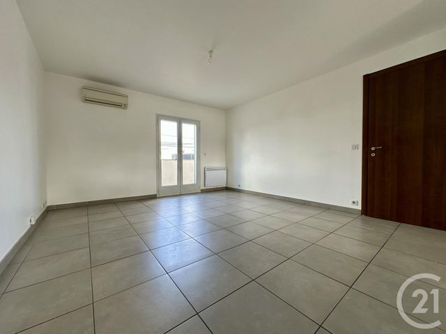 Appartement F3 à louer STE GENEVIEVE DES BOIS