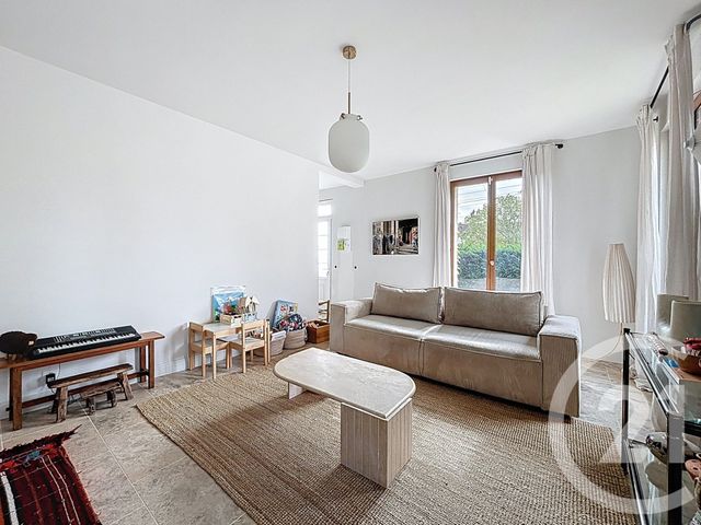 maison à louer - 5 pièces - 122.78 m2 - STE GENEVIEVE DES BOIS - 91 - ILE-DE-FRANCE - Century 21 Agence Prévost