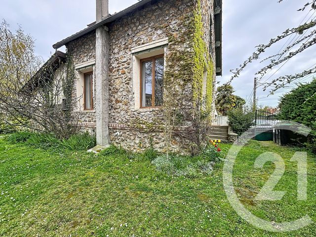 maison à louer - 5 pièces - 122.78 m2 - STE GENEVIEVE DES BOIS - 91 - ILE-DE-FRANCE - Century 21 Agence Prévost