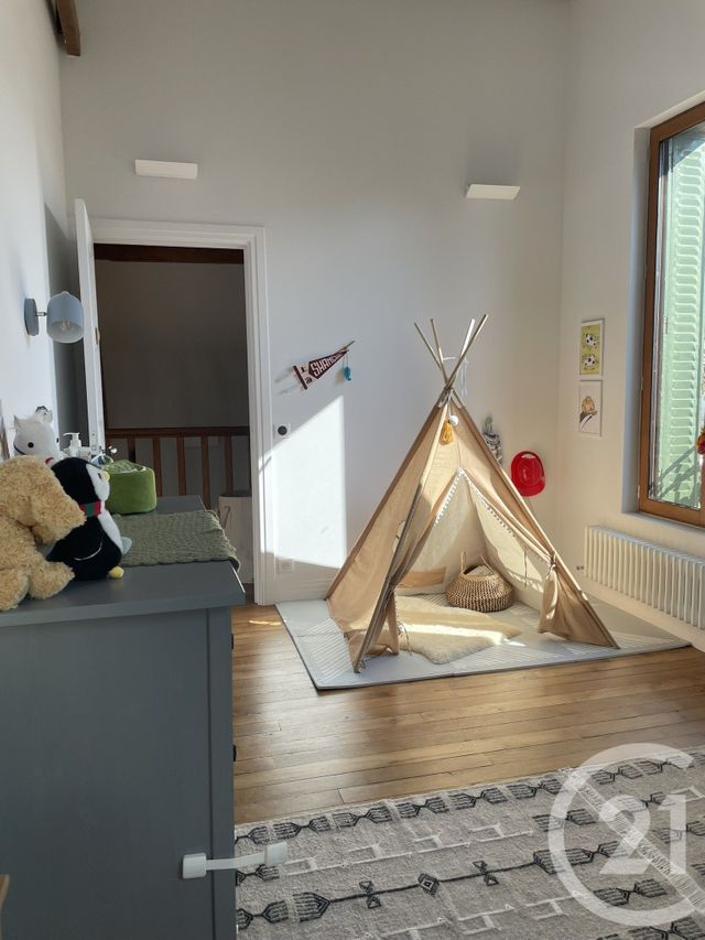 maison à louer - 5 pièces - 122.78 m2 - STE GENEVIEVE DES BOIS - 91 - ILE-DE-FRANCE - Century 21 Agence Prévost