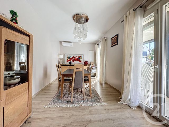 maison à louer - 7 pièces - 183.97 m2 - STE GENEVIEVE DES BOIS - 91 - ILE-DE-FRANCE - Century 21 Agence Prévost