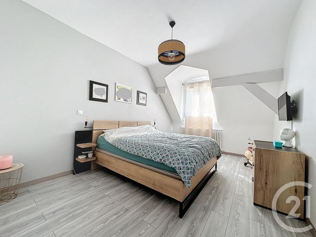 maison à louer - 7 pièces - 183.97 m2 - STE GENEVIEVE DES BOIS - 91 - ILE-DE-FRANCE - Century 21 Agence Prévost