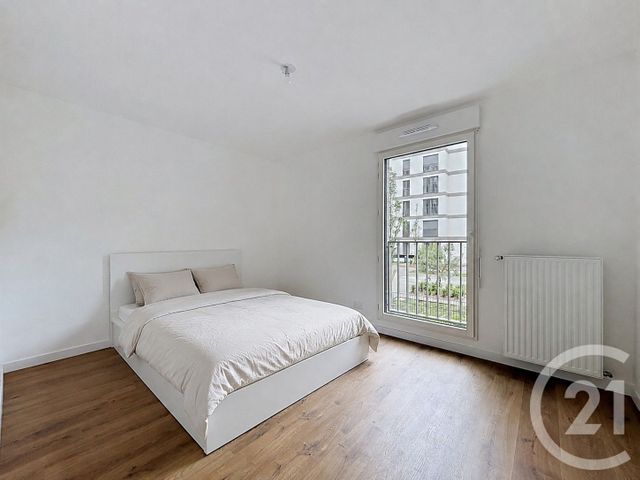 Appartement T2 à louer - 2 pièces - 45.89 m2 - BAGNEUX - 92 - ILE-DE-FRANCE - Century 21 Agence Prévost