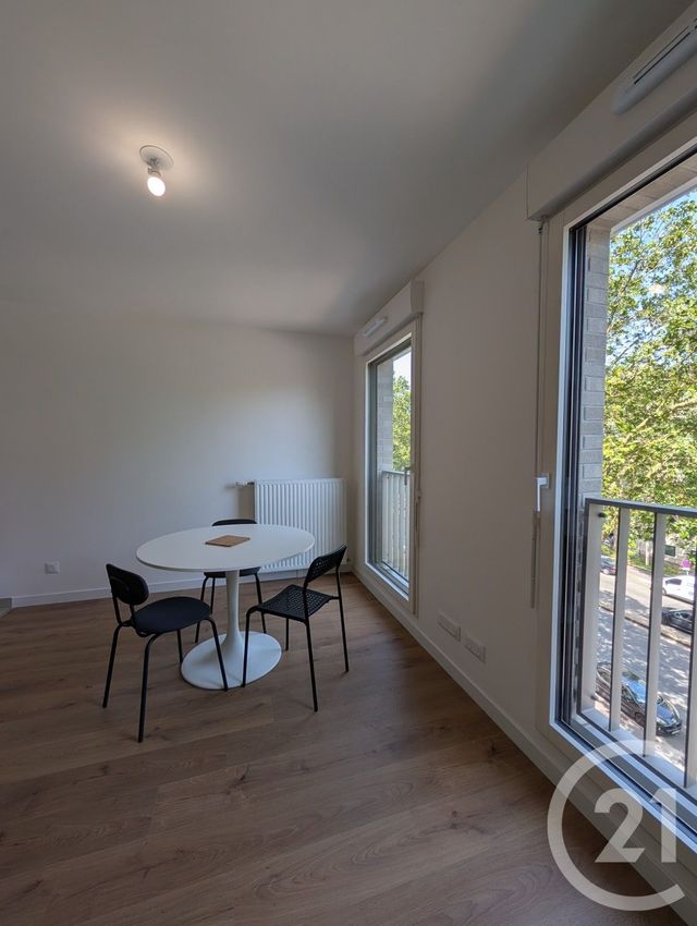 Appartement Studio à louer - 1 pièce - 29.11 m2 - BAGNEUX - 92 - ILE-DE-FRANCE - Century 21 Agence Prévost