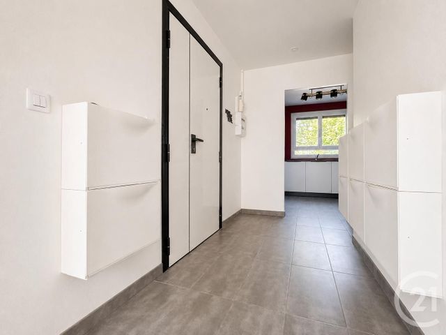 Appartement F4 à louer - 4 pièces - 71.59 m2 - STE GENEVIEVE DES BOIS - 91 - ILE-DE-FRANCE - Century 21 Agence Prévost
