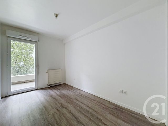 Appartement T3 à vendre - 3 pièces - 60.5 m2 - MASSY - 91 - ILE-DE-FRANCE - Century 21 Agence Prévost