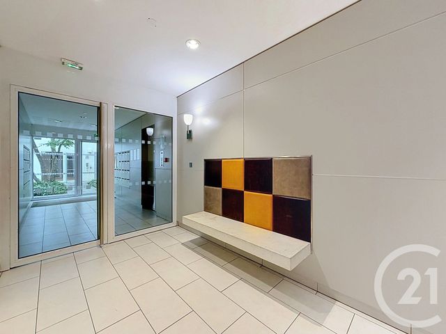 Appartement T3 à vendre - 3 pièces - 60.5 m2 - MASSY - 91 - ILE-DE-FRANCE - Century 21 Agence Prévost