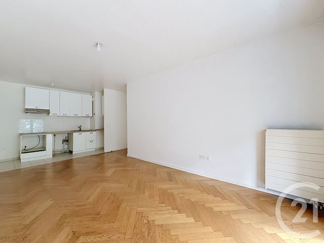 Appartement T3 à vendre - 3 pièces - 60.5 m2 - MASSY - 91 - ILE-DE-FRANCE - Century 21 Agence Prévost