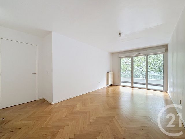 Appartement T3 à vendre - 3 pièces - 60.5 m2 - MASSY - 91 - ILE-DE-FRANCE - Century 21 Agence Prévost