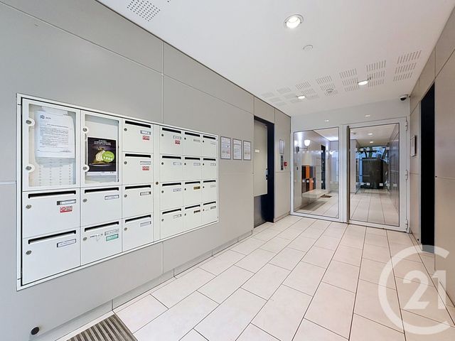 Appartement T3 à vendre - 3 pièces - 60.5 m2 - MASSY - 91 - ILE-DE-FRANCE - Century 21 Agence Prévost