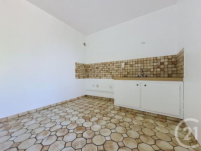Appartement F2 à vendre - 2 pièces - 51.6 m2 - ETAMPES - 91 - ILE-DE-FRANCE - Century 21 Agence Prévost