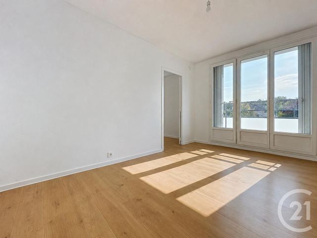 Appartement F2 à louer ST MICHEL SUR ORGE