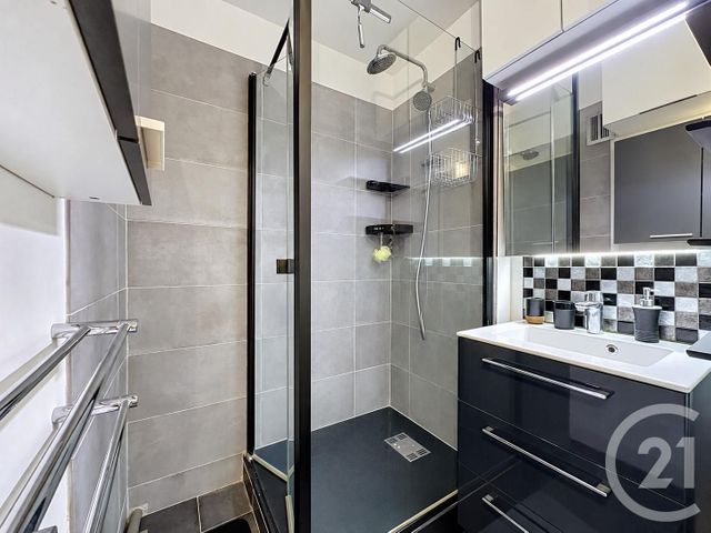 Appartement F2 à louer - 2 pièces - 45.03 m2 - STE GENEVIEVE DES BOIS - 91 - ILE-DE-FRANCE - Century 21 Agence Prévost