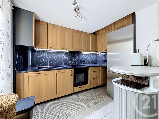 Appartement F3 à louer - 3 pièces - 65.99 m2 - STE GENEVIEVE DES BOIS - 91 - ILE-DE-FRANCE - Century 21 Agence Prévost