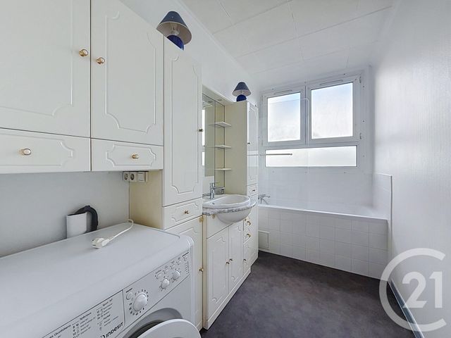 Appartement F3 à louer - 3 pièces - 79.85 m2 - ST MICHEL SUR ORGE - 91 - ILE-DE-FRANCE - Century 21 Agence Prévost