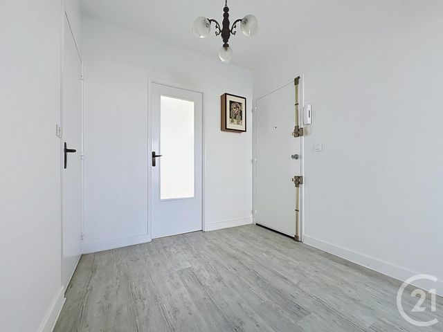 Appartement F2 à louer - 2 pièces - 52.08 m2 - ST MICHEL SUR ORGE - 91 - ILE-DE-FRANCE - Century 21 Agence Prévost